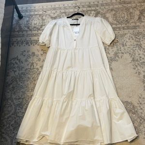 Zara midi puff sleeve dress